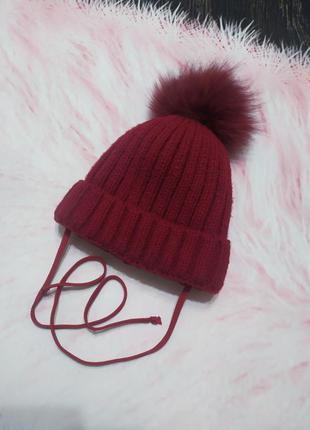 Шапка с натуральным помпоном для девочки