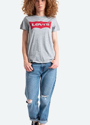 Футболка levi's