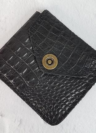 Кожаный черный кошелек, портмоне натуральная кожа с тиснением под крокодила