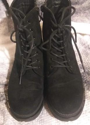 Ботинки