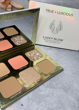 Палетка для особи true + luscious lucky glow palette1 фото