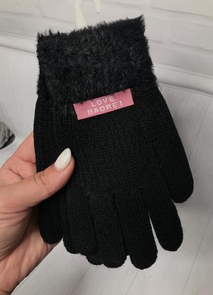 Рукавички 2