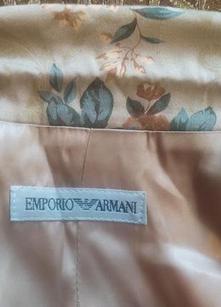 Шикарный пиджак в цветы emporio armani3 фото