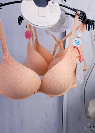 Бюстгальтер  )) бюст англія)) push up  )) 70b, 80b