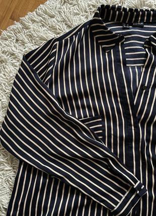 Легка сорочка в смужку оверсайз великий розмір