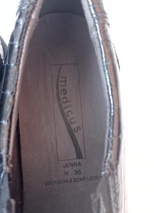 Кожаные фирменные закрытые женские туфли от medicus 36 р - оригинал6 фото
