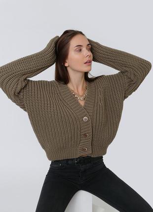 Трендовий крдиган шоколадного кольору оверсайз великої в'язки