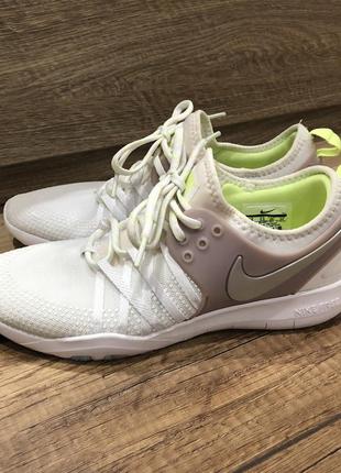 Фірмові кросівки nike5 фото