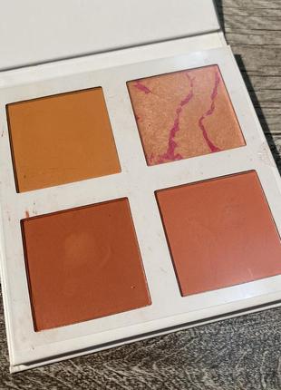 Revolution pro 4 k blush palette5 фото