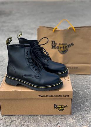 Dr. martens 1460 black зимові жіночі черевики мартінс в чорному кольорі5 фото