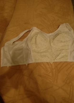 Широкий бюстгальтер