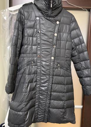 Куртка пальто пуховик німеччина massimo dutti moncler beaumont