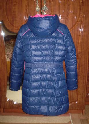 Зимняя удлиненная куртка на девочку.2 фото