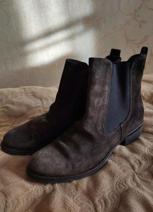 Шоколадный цвет натуральная замша ботиночки челси румыния