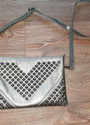 Сумка з заклепками