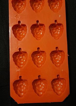 Пластикова форма для приготування льоду