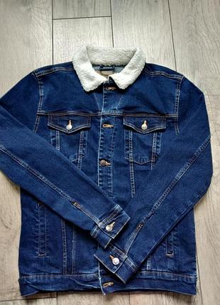 Джинсова куртка