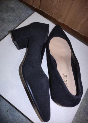 Туфли замшевые