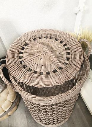 Плетеная корзина