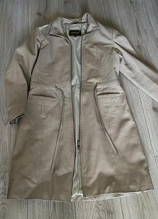 Кожаное пальто