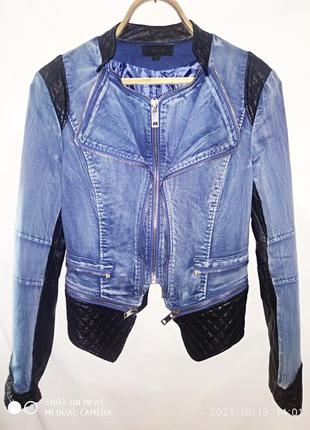 Джинсовая куртка с кожаным вставками /джинсовая куртка