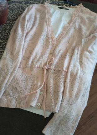 Кофточка з квітковим принтом 2