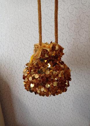 Сумочка золота