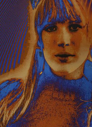 Натуральный итальянский шёлк с разноцветным оранжево синим абстрактным принтом изображение девушки g 157