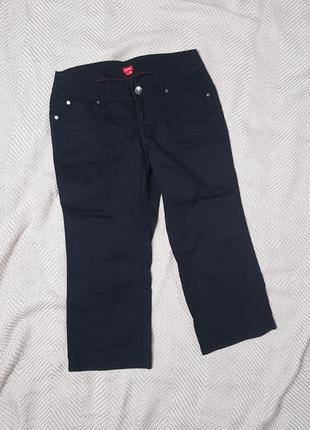 Чорні джинсові бриджі