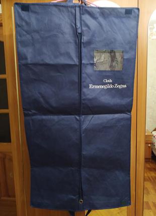Ermenegildo zegna чохол для костюма, одягу.