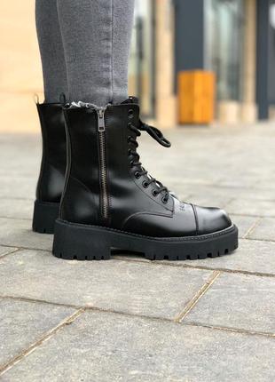 Зимние ботинки из натуральной кожи черные9 фото