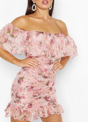 Платье boohoo