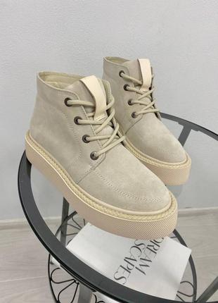 Ботинки натуральная замша бежевый деми