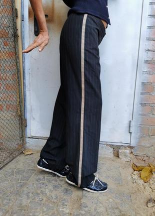 Шерстяные брюки с лампасами в полоску h&m шерсть стрейч средняя высокая посадка прямые базовые4 фото