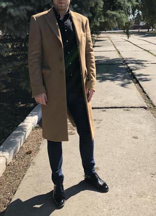 Кашемировое подиумное пальто versace