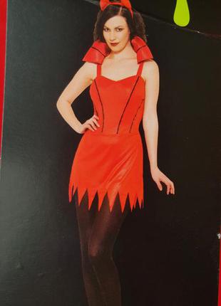 Костюм платье на хэллоуин красное с черной отделкой.7 фото