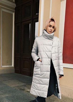 Теплий жіночий пуховик