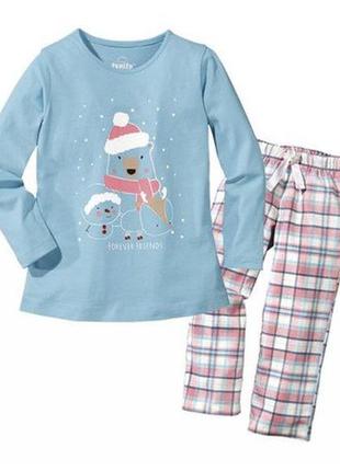 Новорічна піжама на дівчинку кофточка і фланелеві штани
