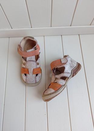 Босоніжки pavle шкіра анатомічні