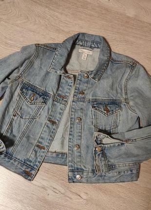 Стильная крутая джинсовая куртка3 фото