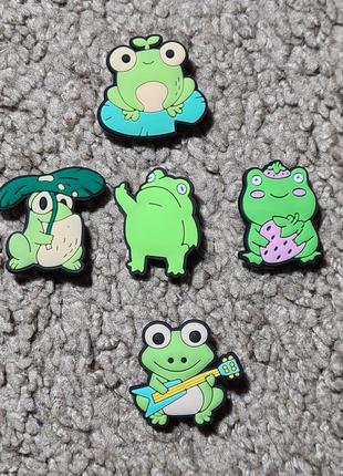 Набір джибитс жаби 5 шт для крокс jibbitz crocs1 фото