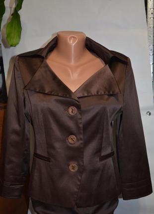 Атласный костюм шоколадного цвета, р 36-38