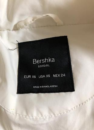 Курточка жіноча тепла bershka9 фото