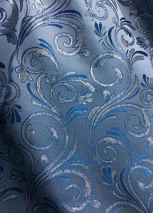 Портьерная ткань для штор жаккард голубого цвета с вензелями2 фото