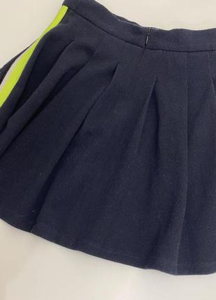 Стильная синяя юбка zara со складками и вставками в школу и на праздник