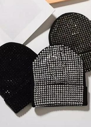 Крутые шапки в камнях,люкс турция,осиалось 2 штуки