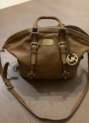 Кожаная сумка michael kors1 фото