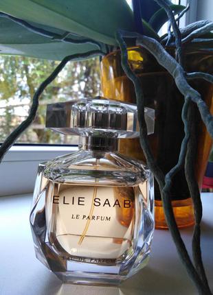 Elie saab le parfum1 фото