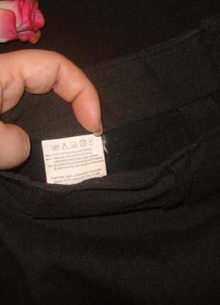 Размер m . фирменные темно-серые классические штаны h@m4 фото