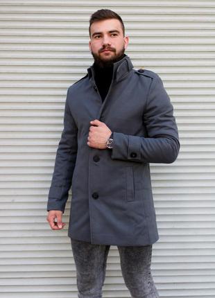 Стильне утеплене сіре пальто чоловіче2 фото